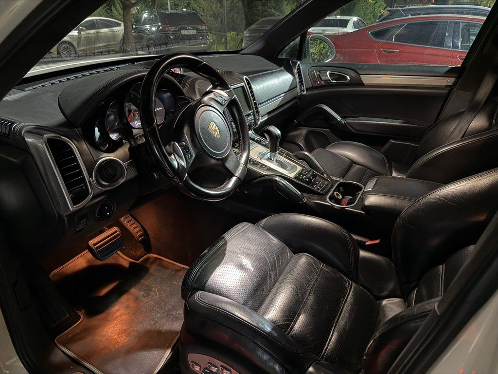 Porsche Cayenne Turbo, 4.8 L, 2010 il, 206 000 km — Avtomobillər, Bakı (3)