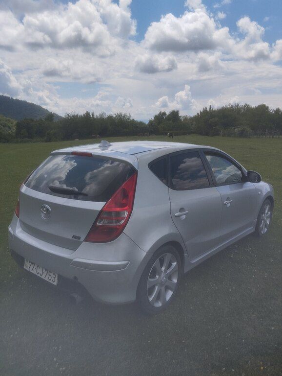 Hyundai i30, 1.4 L, 2010 il, 324 000 km 77-CJ-753 — Avtomobillər, Zaqatala (4)