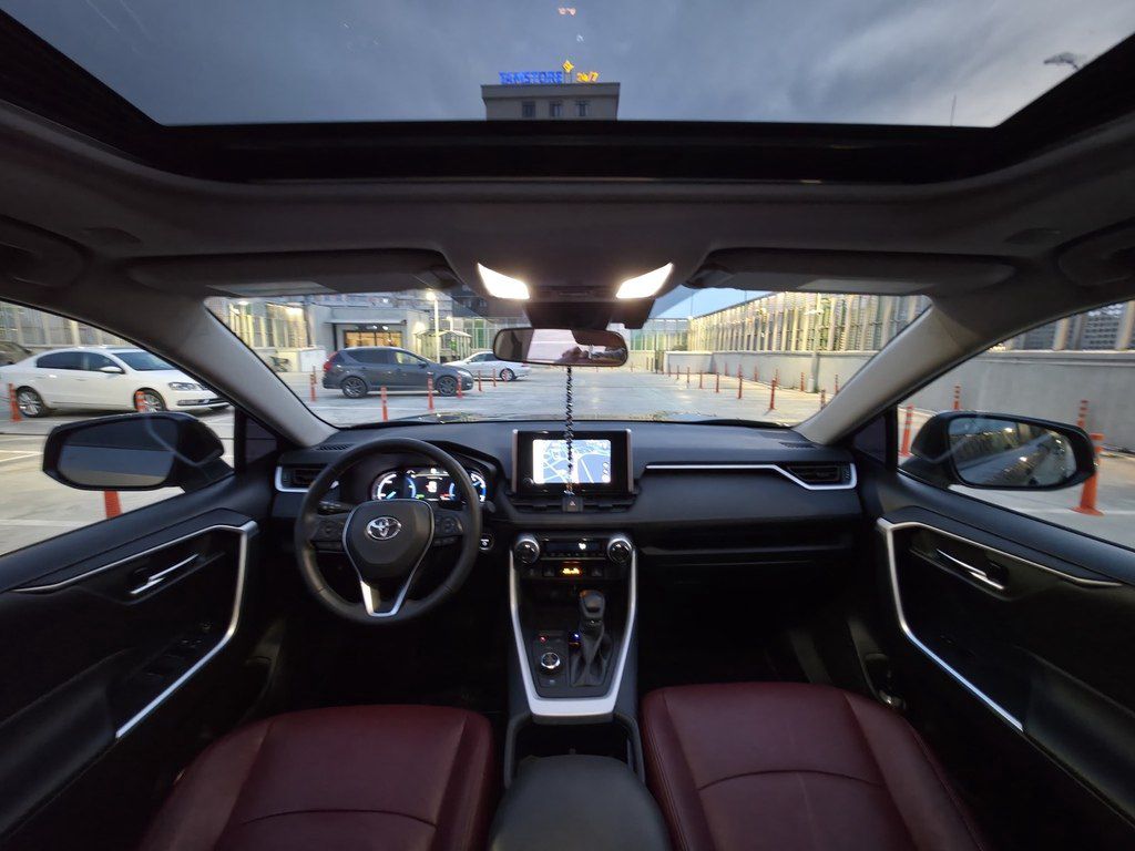 Toyota RAV4, 2.5 L, 1.6 kWh, 2024 il, 24 000 km — Avtomobillər, Bakı (5)