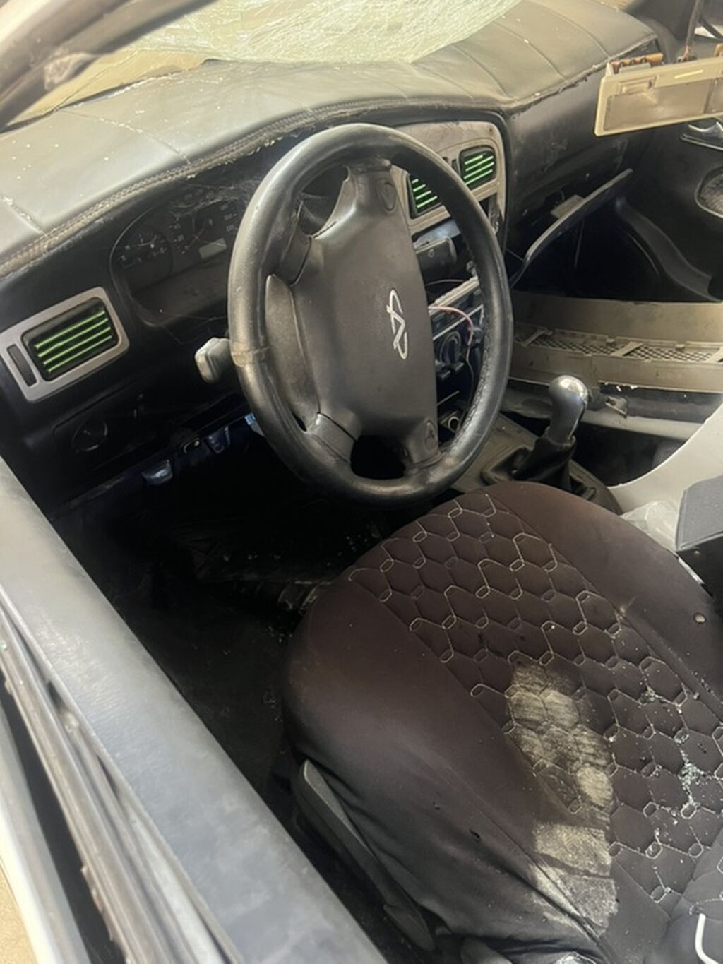 Vaz 2110/2112 üçün komplekt hissələr – sökülmə - Kuzov: 4 qapılı — Digər, Gəncə (5)