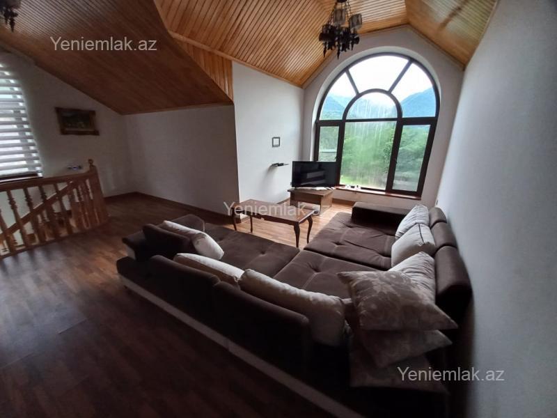 Günlük 5 otaqlı Həyət evi / Villa, 222 m², Quba — Ev, villa, Quba (10)