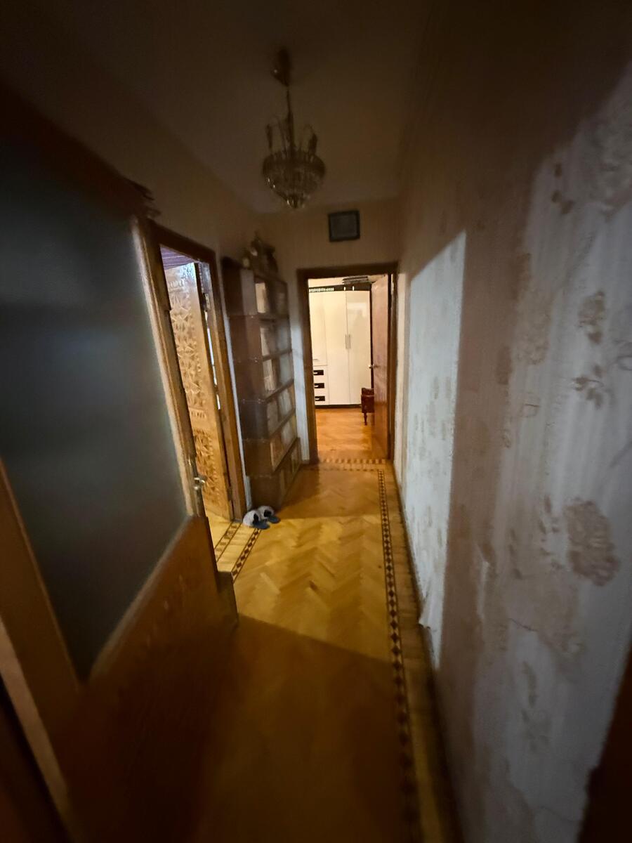 Satılır 5 otaqlı köhnə tikili 120 m² — Mənzil, Bakı (7)
