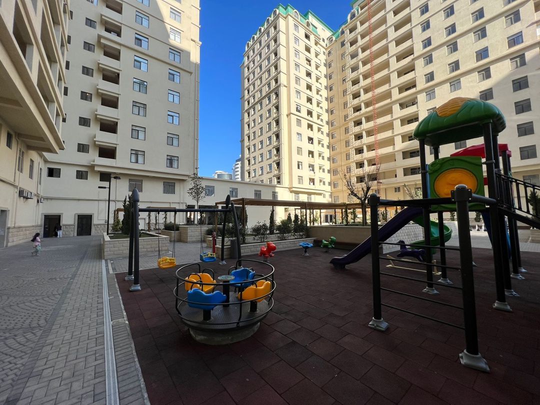 Satılır 3 otaqlı yeni tikili 142 m² — Mənzil, Bakı (2)