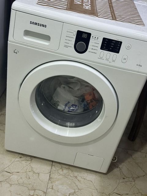 Samsung önyükləməli paltaryuyan maşın - Yükləmə həcmi: 6 kq - Rəng — Digah