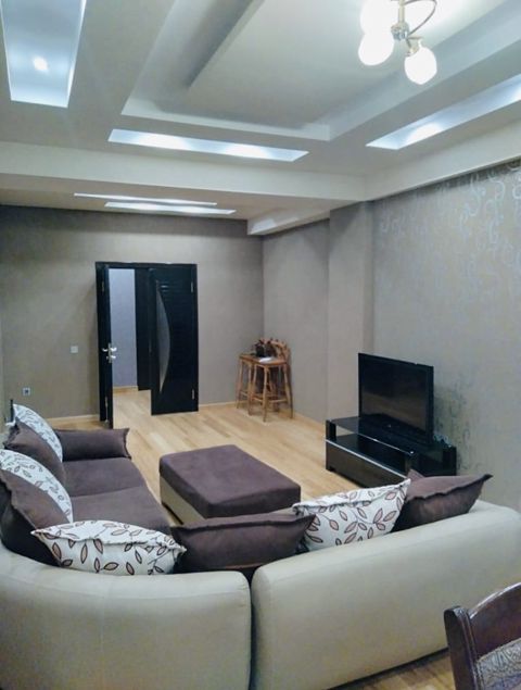 Satılır 2 otaqlı yeni tikili 101 m² — Bakı