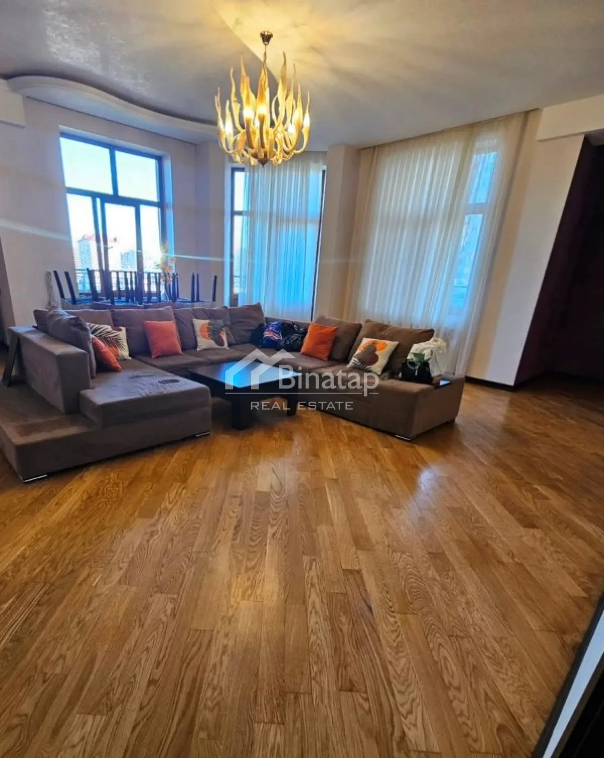 Satılır 3 otaqlı yeni tikili 178 m², 28 May metrosu, Nəsimi rayonu — Bakı