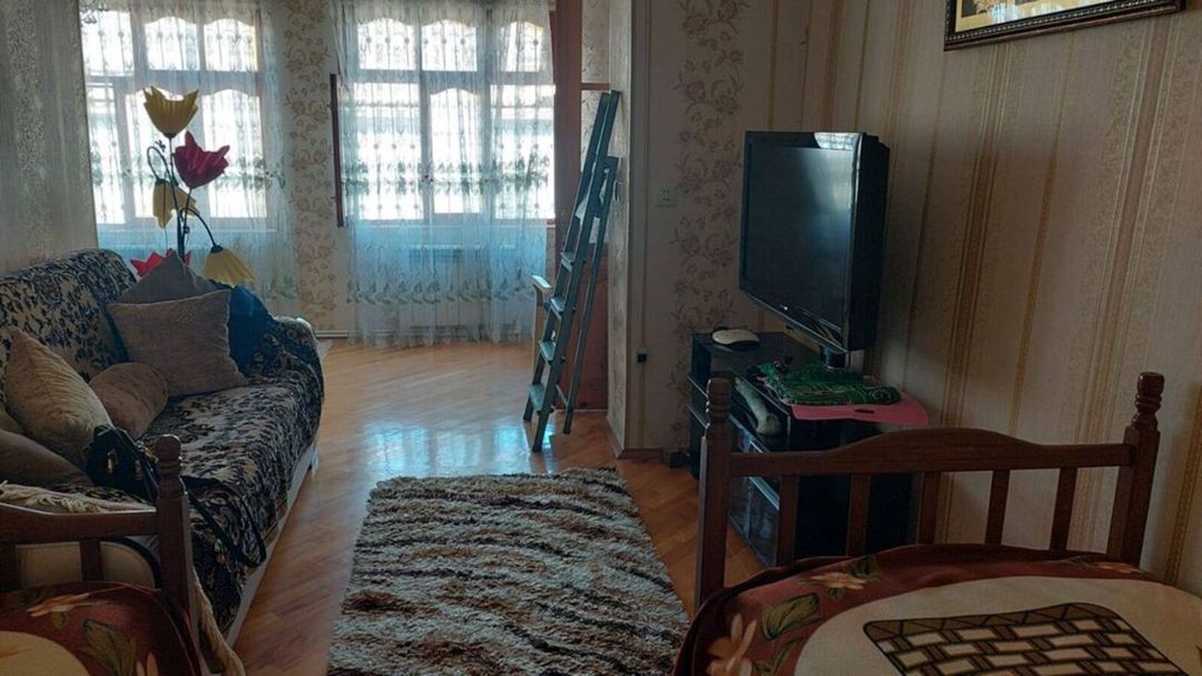 Həyət evi kirayə verilir, İnşaatçılar m — Ev, villa, Bakı (3)