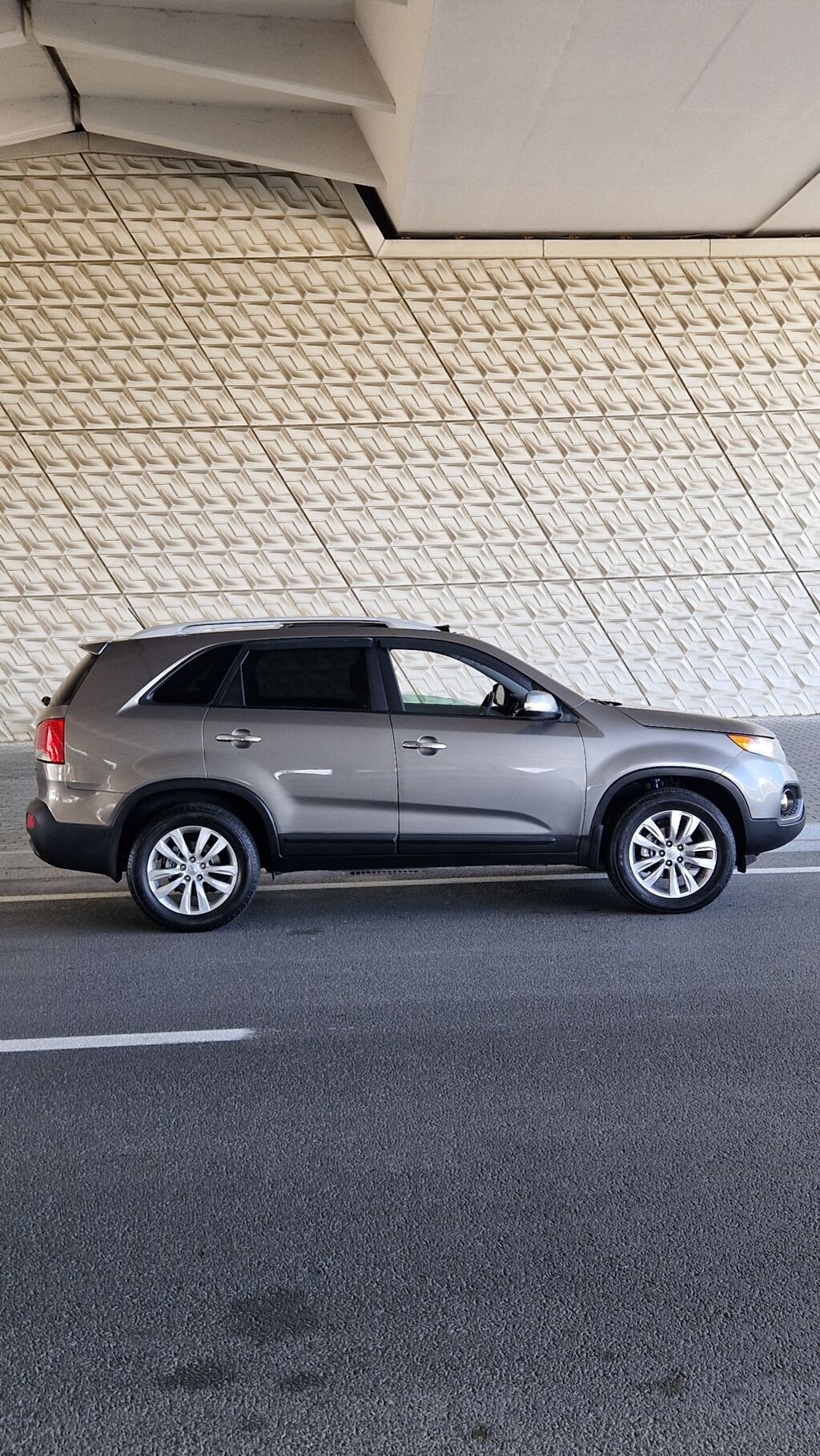 Kia Sorento: 2 l 2010 il Ofrouder/SUV 77-HD-725 — Avtomobillər, Bakı