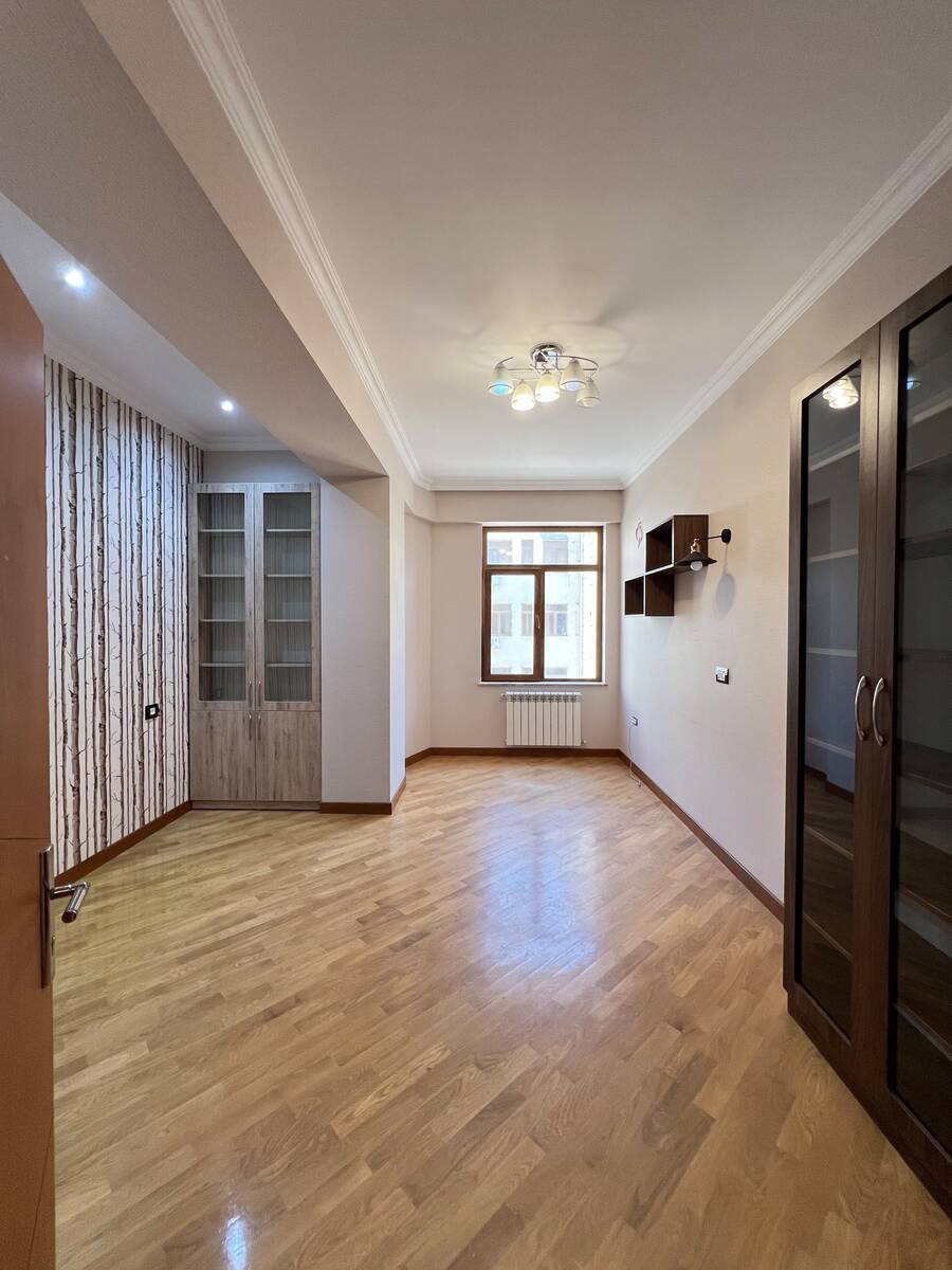 Satılır 3 otaqlı yeni tikili 130 m² — Mənzil, Bakı (8)