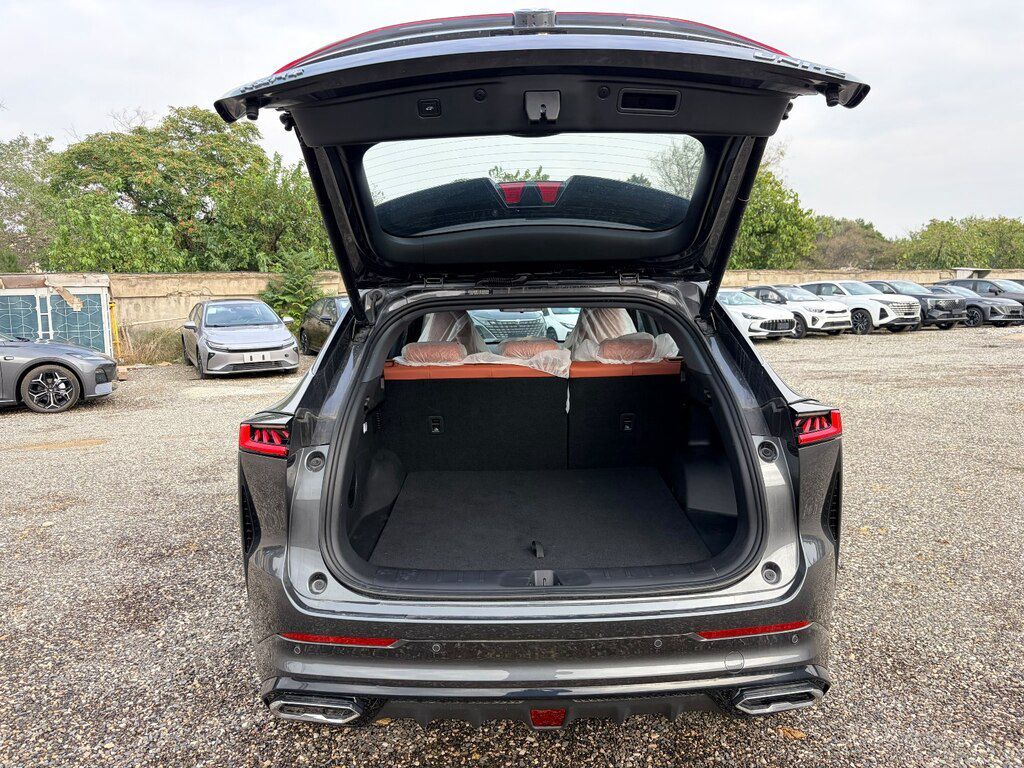 Changan Uni-Z, 1.5 L, 18.4 kWh, 2026 il, yeni — Avtomobillər, Bakı (8)
