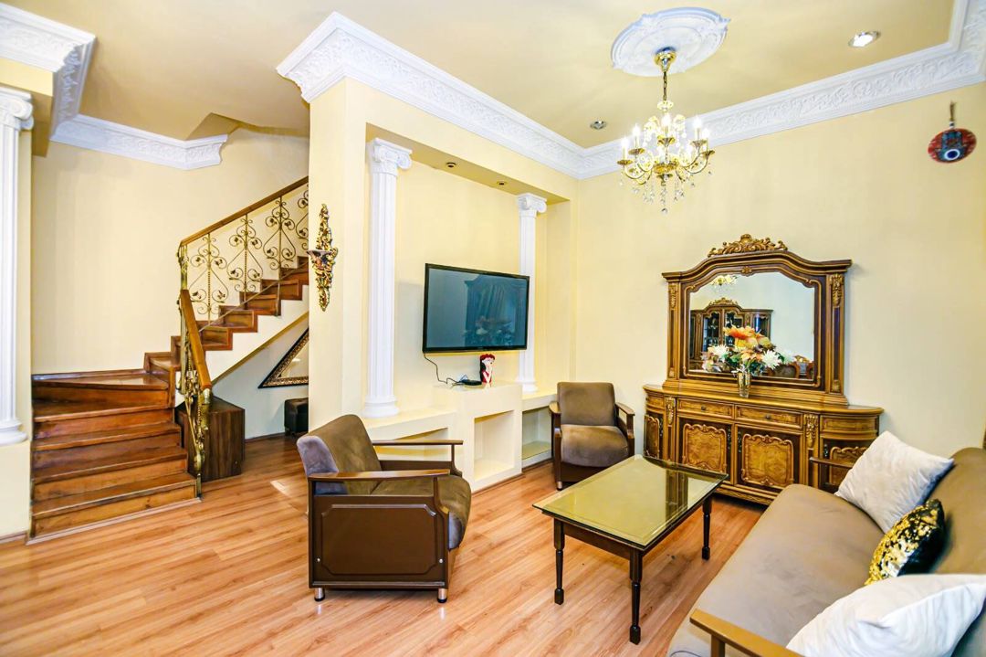 İcarəyə verilir 4 otaqlı köhnə tikili 160 m² — Mənzil, Bakı (3)