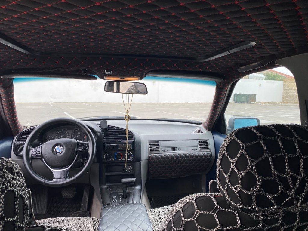BMW 318, 1.8 L, 1993 il, 300 000 km 90-CB-667 — Avtomobillər, Bakı (8)