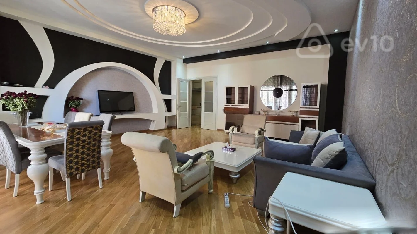 3 otaqlı mənzil, 162 m², Niaqara Şadliq saraynin yaxinliqi — Mənzil, Bakı (7)