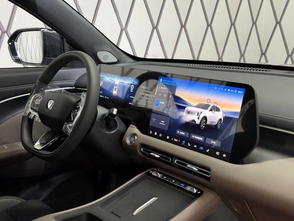 Changan CS 55 Plus, 1.5 L, 18.4 kWh, 2025 il, yeni — Avtomobillər, Bakı (8)