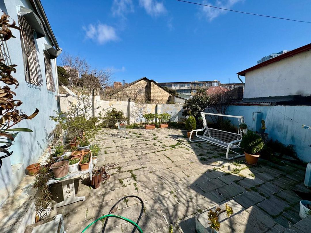 Həyət evi, Badamdar qəs — Ev, villa, Bakı (4)