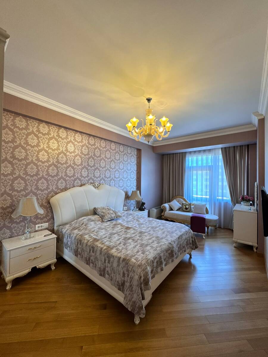3-otaqlı yeni tikili, Salatın Əsgərova küç., 175 m² — Mənzil, Bakı (7)