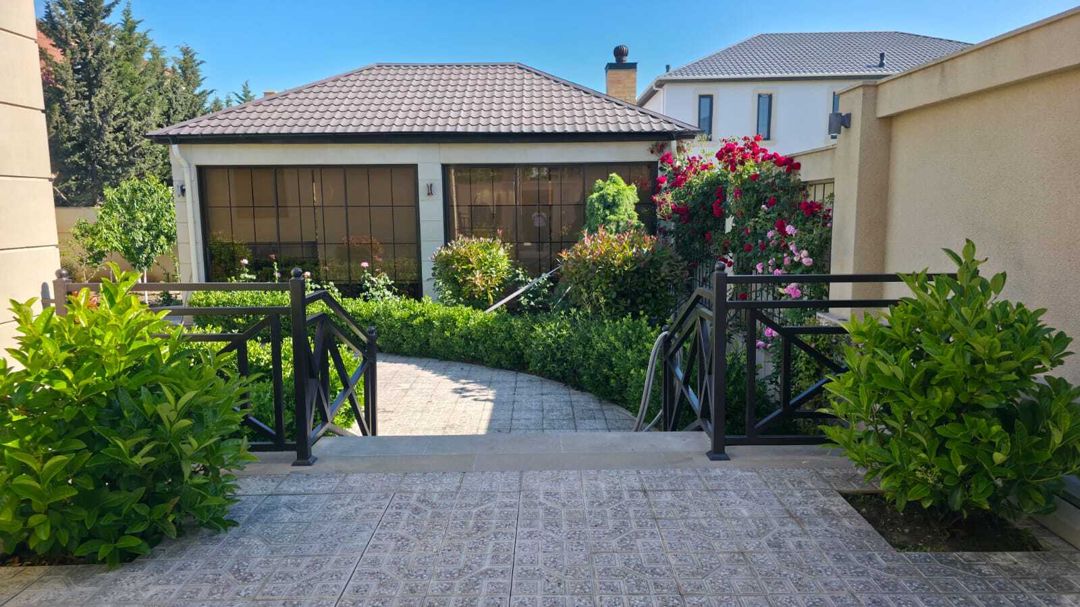 Satılır 4 otaqlı həyət evi/bağ evi 160 m² — Ev, villa, Bakı (8)