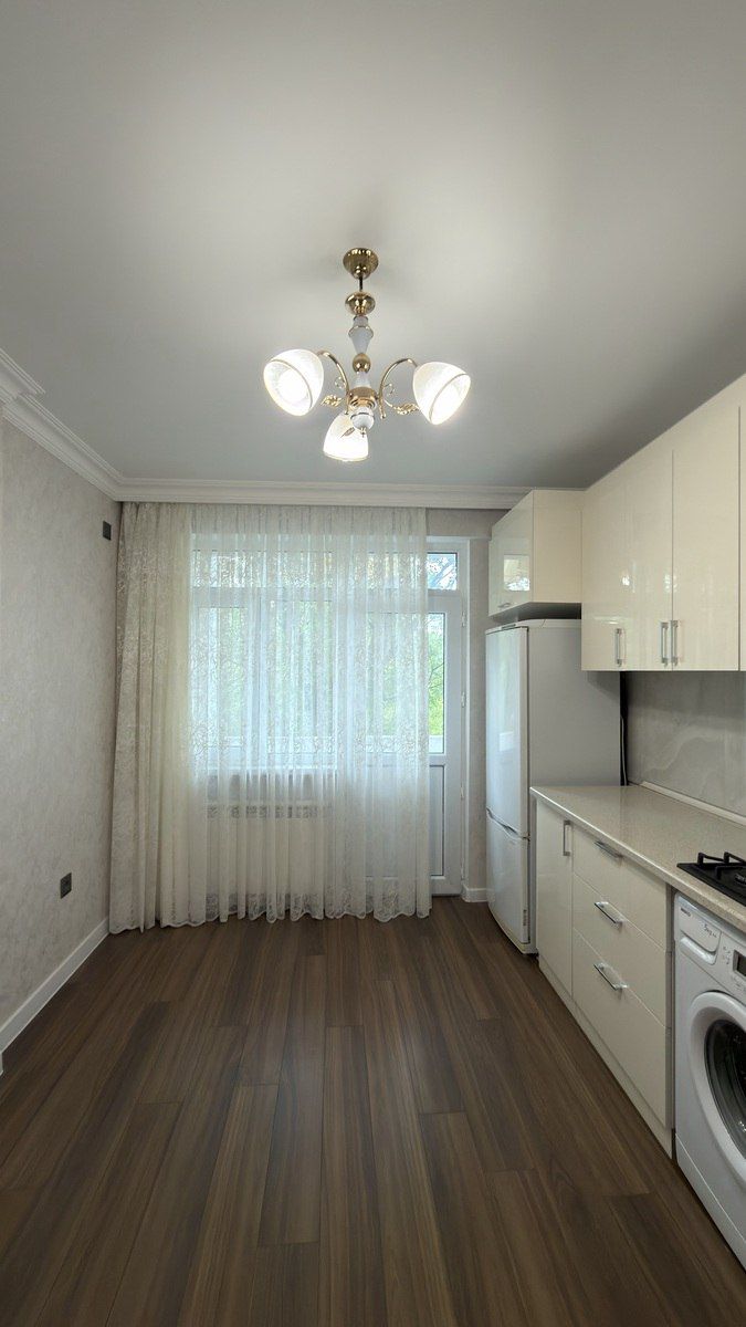 Satılır 2 otaqlı köhnə tikili 60 m² — Mənzil, Bakı (3)