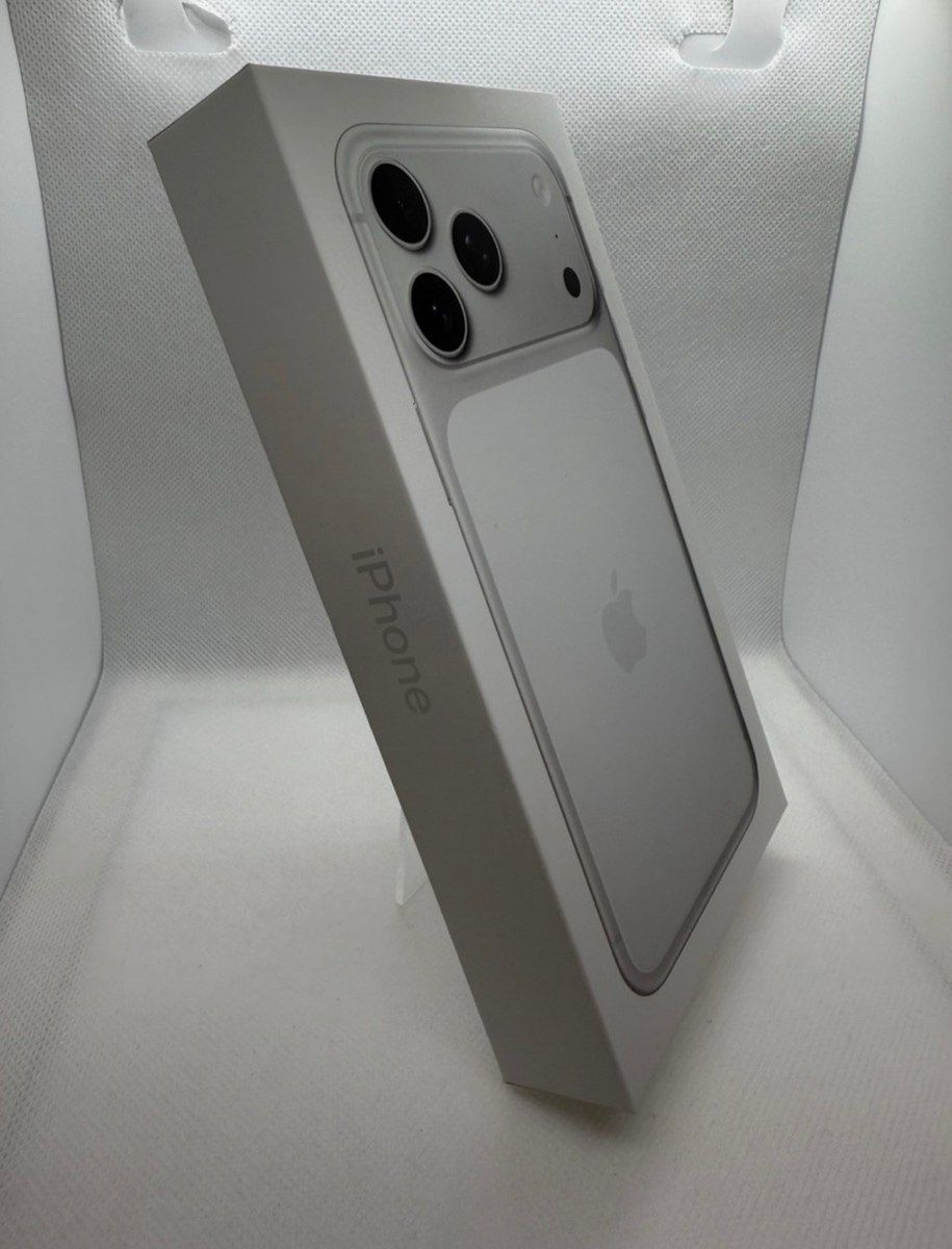 Apple iPhone 17 Pro Silver 256GB/12GB — Smartfonlar, Bakı (3)