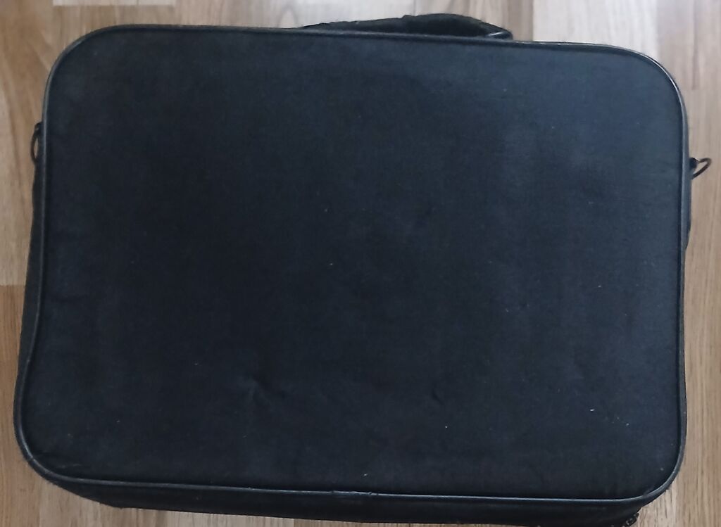 HP Pavilion noutbuk + çanta - Model: HP Pavilion (gümüş rəngli — HP, Digah (2)