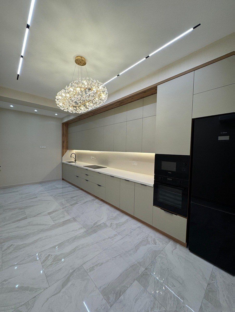 Satılır 4 otaqlı yeni tikili 185 m² — Mənzil, Bakı