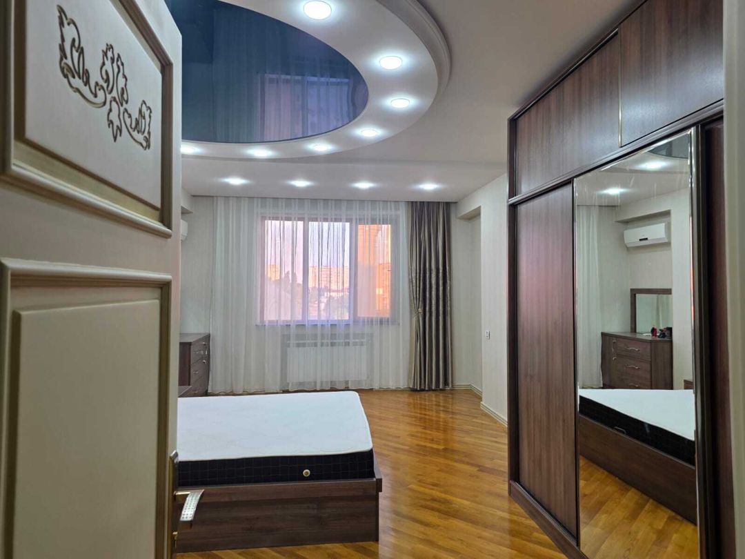 İcarəyə verilir 4 otaqlı yeni tikili 210 m² — Mənzil, Bakı (6)