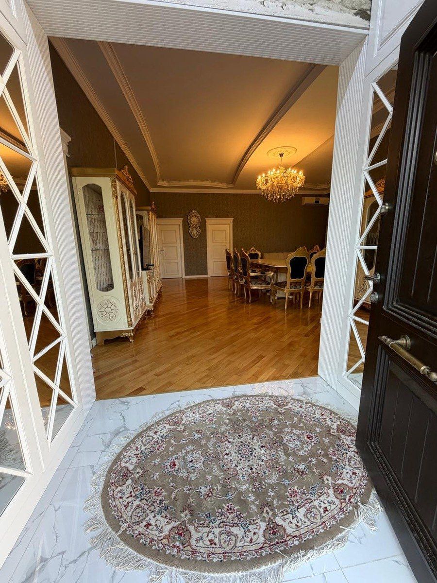 Satılır 7 otaqlı həyət evi/bağ evi 280 m² — Ev, villa, Bakı (2)