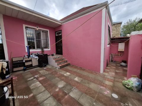 Satılır 2 otaqlı həyət evi/bağ evi 50 m² — Bakı