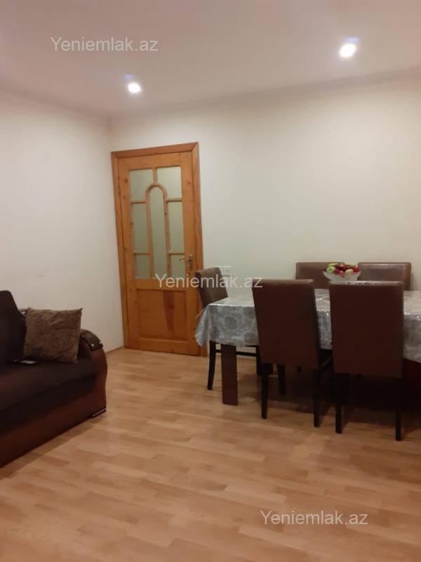 Satılır 3 otaqlı Bina evi menzil (Köhnə tikili), 50 m², 3-cü mikrorayon — Mənzil, Sumqayıt (2)