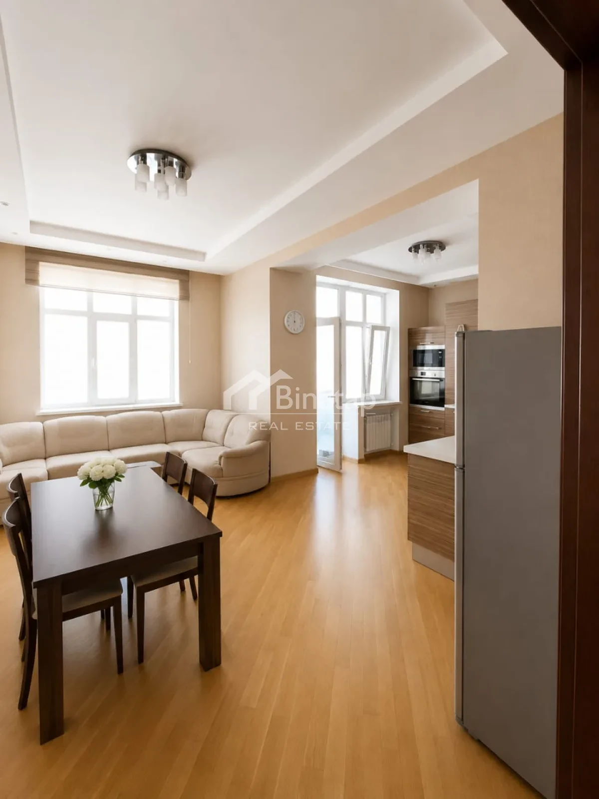Satılır 4 otaqlı yeni tikili 250 m², Nəsimi rayonu — Mənzil, Bakı (2)