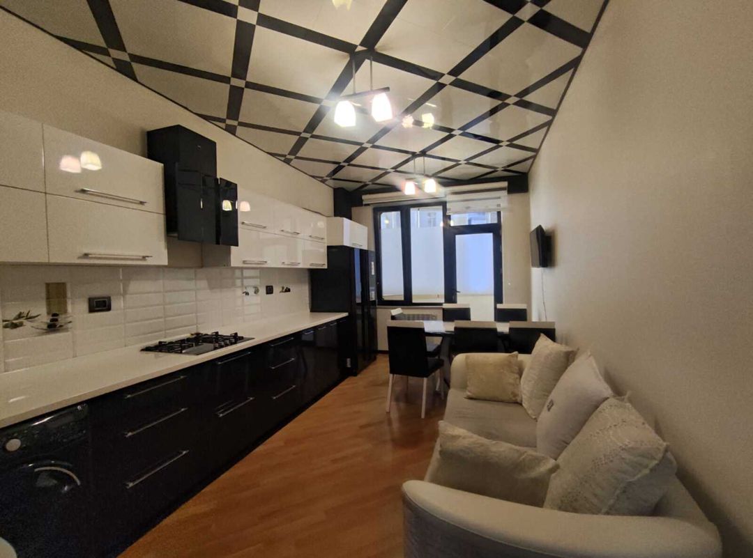 İcarəyə verilir 3 otaqlı yeni tikili 135 m² — Mənzil, Bakı (9)