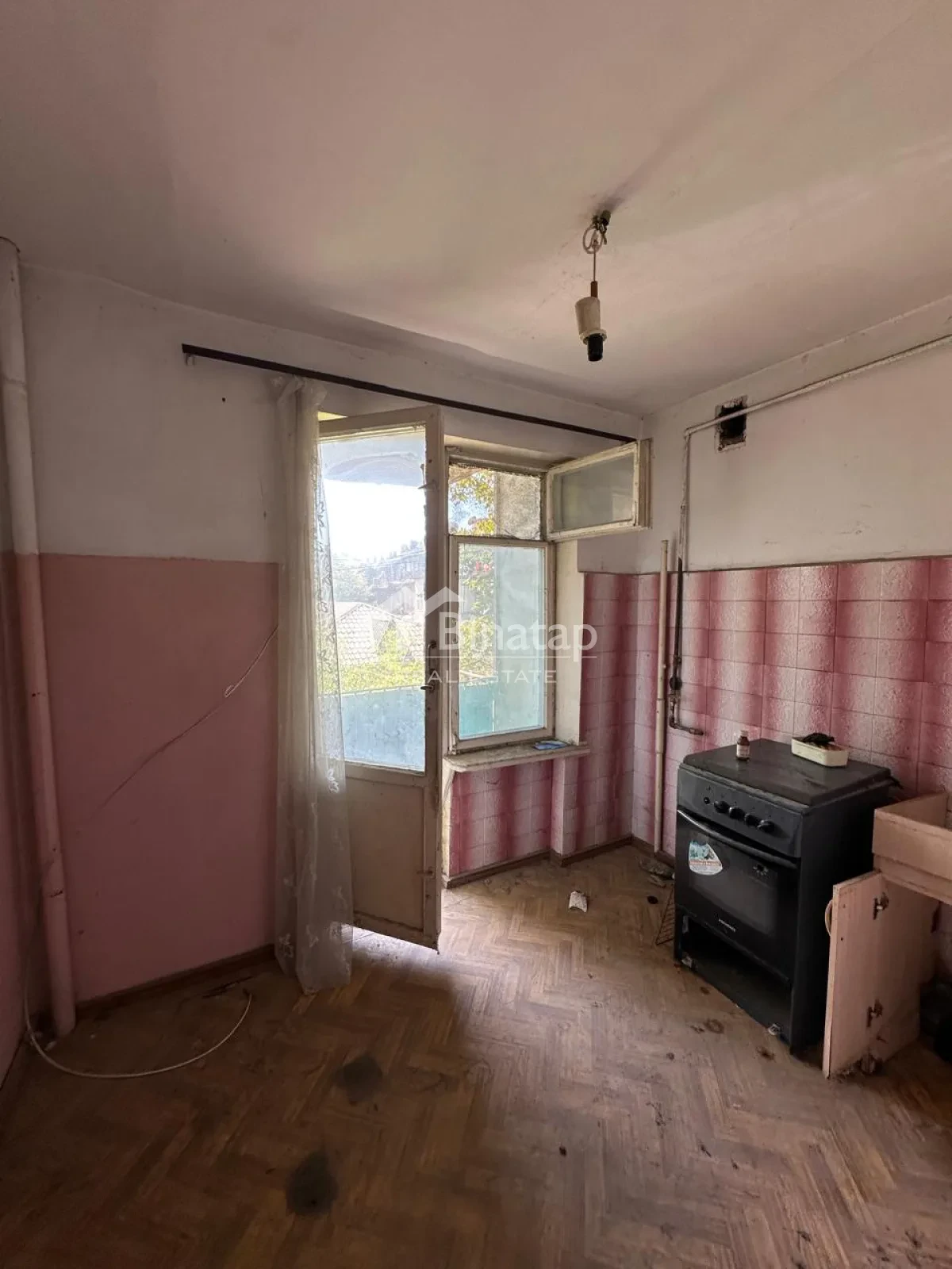 Satılır 1 otaqlı köhnə tikili 44 m², Nəriman Nərimanov metrosu, Nərimanov rayonu — Mənzil, Bakı (3)