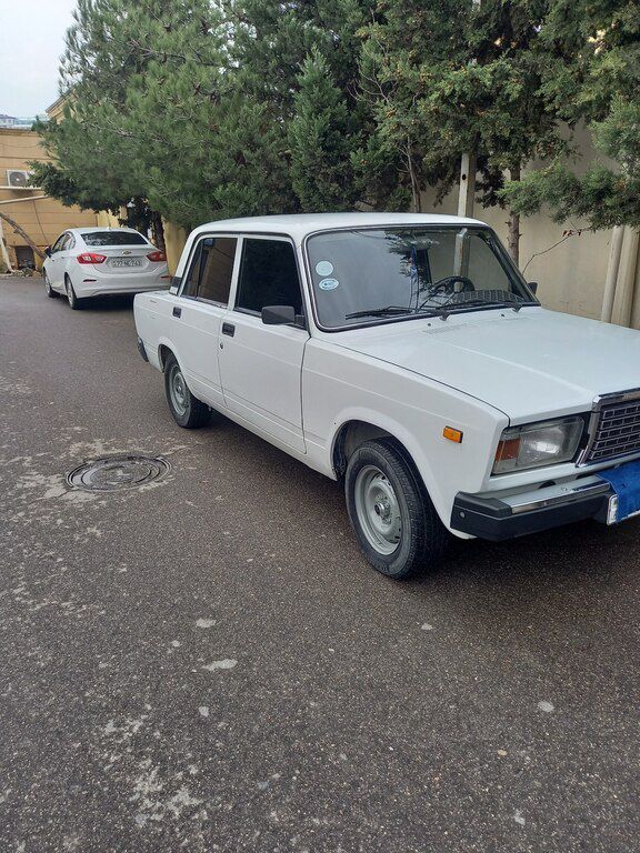 Lada (VAZ) 2107, 1.6 L, 2010 il, 250 000 km — Avtomobillər, Bakı (7)