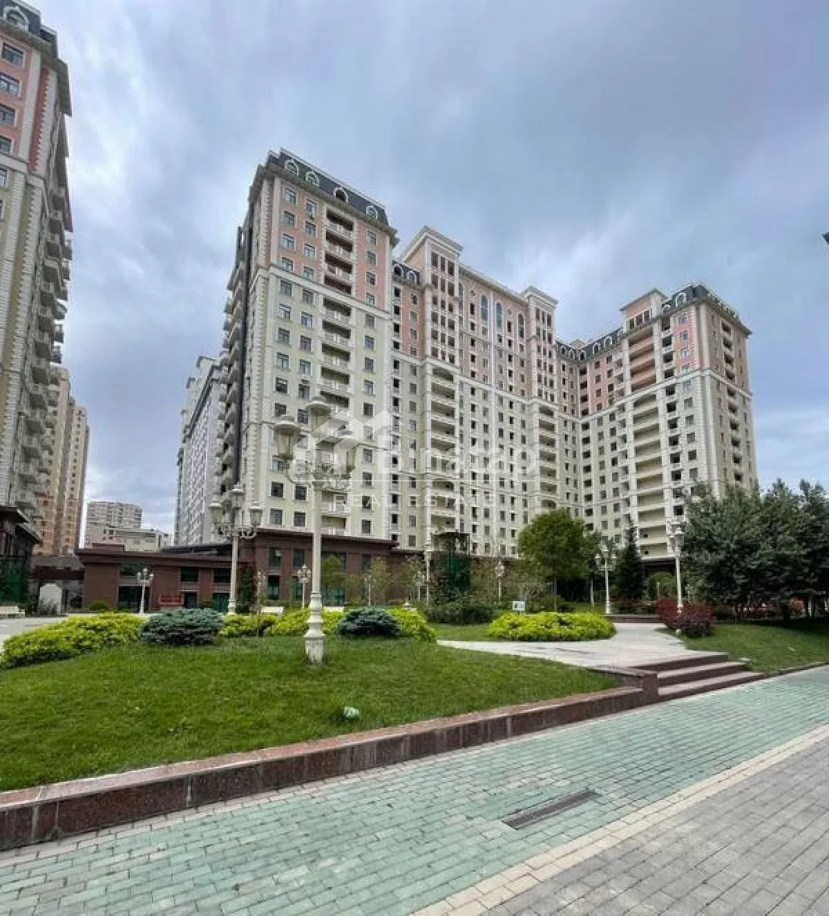 Satılır 3 otaqlı yeni tikili 146 m², Elmlər Akademiyası metrosu, Yasamal rayonu — Bakı