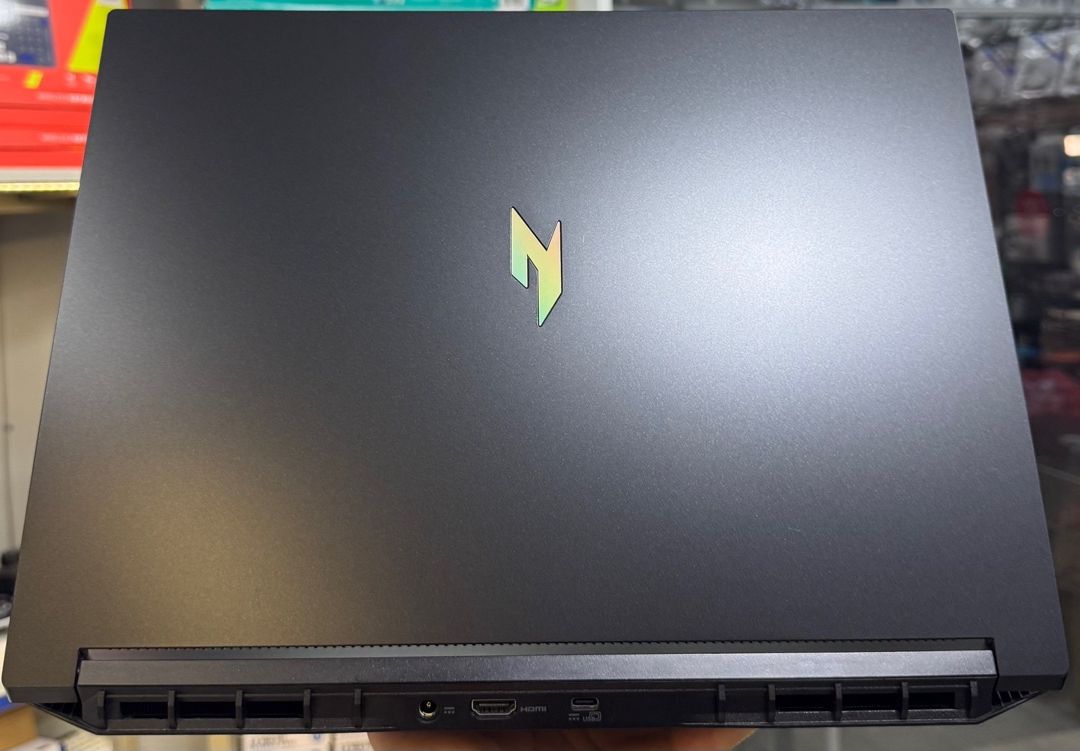 Acer Nitro V16 Aİ RTX 5050 — Noutbuklar, Bakı (3)