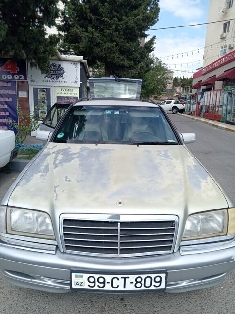 Mercedes C 200, 2.0 L, 1998 il, 863 800 km — Bakı
