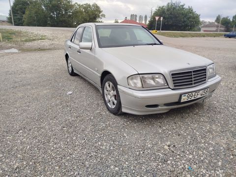 Mercedes C 180, 1.8 L, 1998 il, 339 000 km — Quba