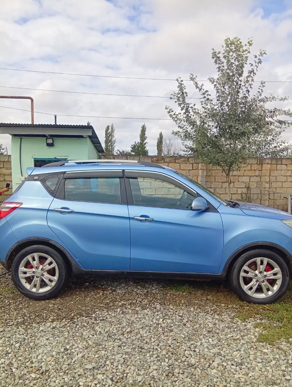 Changan CS35, mavi rəngli kompakt krossover. Texniki xüsusiyyətlər və 50-DZ-154 — Avtomobillər, Sumqayıt (2)