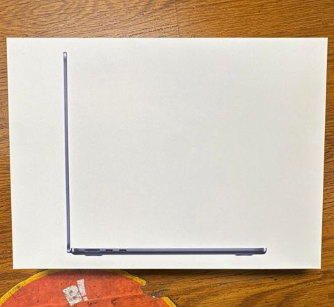 MacBook Air m5 13 2026 — Bakı