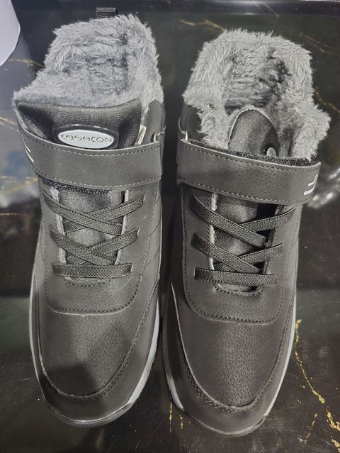 Qışlıq kişi idman ayaqqabısı/boots – 41 raz, tam təzə - Rəng: tünd — 20 ₼ · Digah · Krossovkalar Qışlıq kişi idman ayaqqabısı/boots – 41 raz, tam təzə - Rəng: tünd — Digah