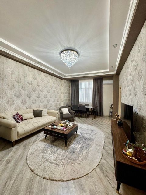 Satılır 3 otaqlı yeni tikili 106 m² — Bakı