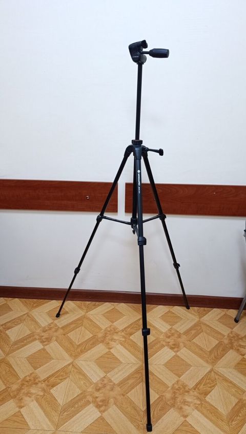 Tripod — Bakı