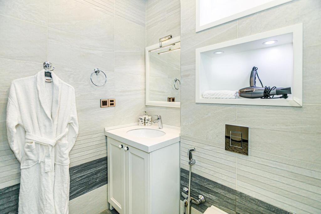 İcarəyə verilir 2 otaqlı yeni tikili 105 m² — Mənzil, Bakı (8)