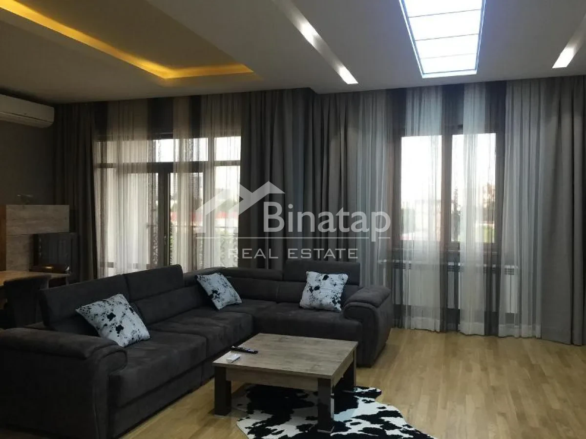 Satılır 4 otaqlı yeni tikili 210 m², Nizami metrosu, Nəsimi rayonu — Abdullayev Emil — Daire