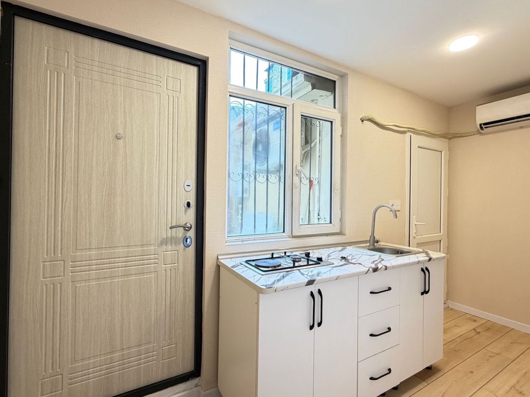 İcarəyə verilir 1 otaqlı köhnə tikili 25 m² — Mənzil, Bakı (8)