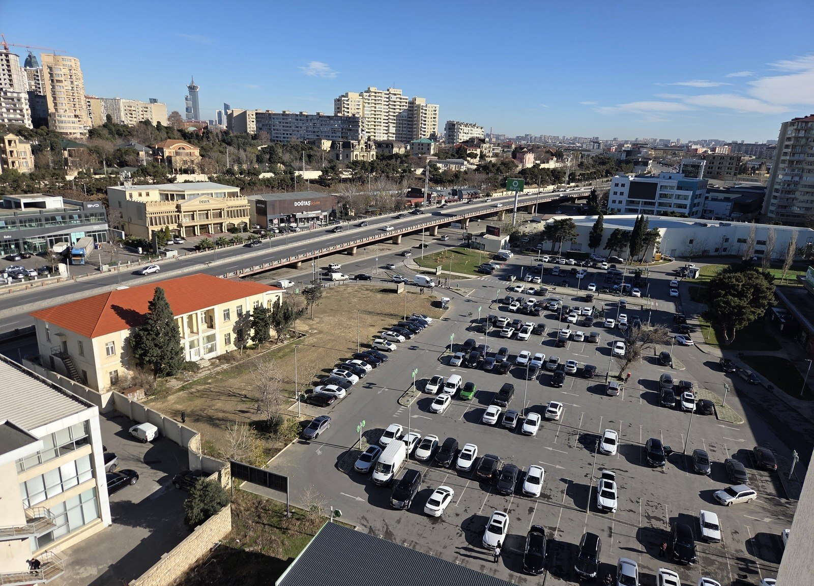 3 otaqlı mənzil 135 m² satılır — Mənzil, Bakı (2)