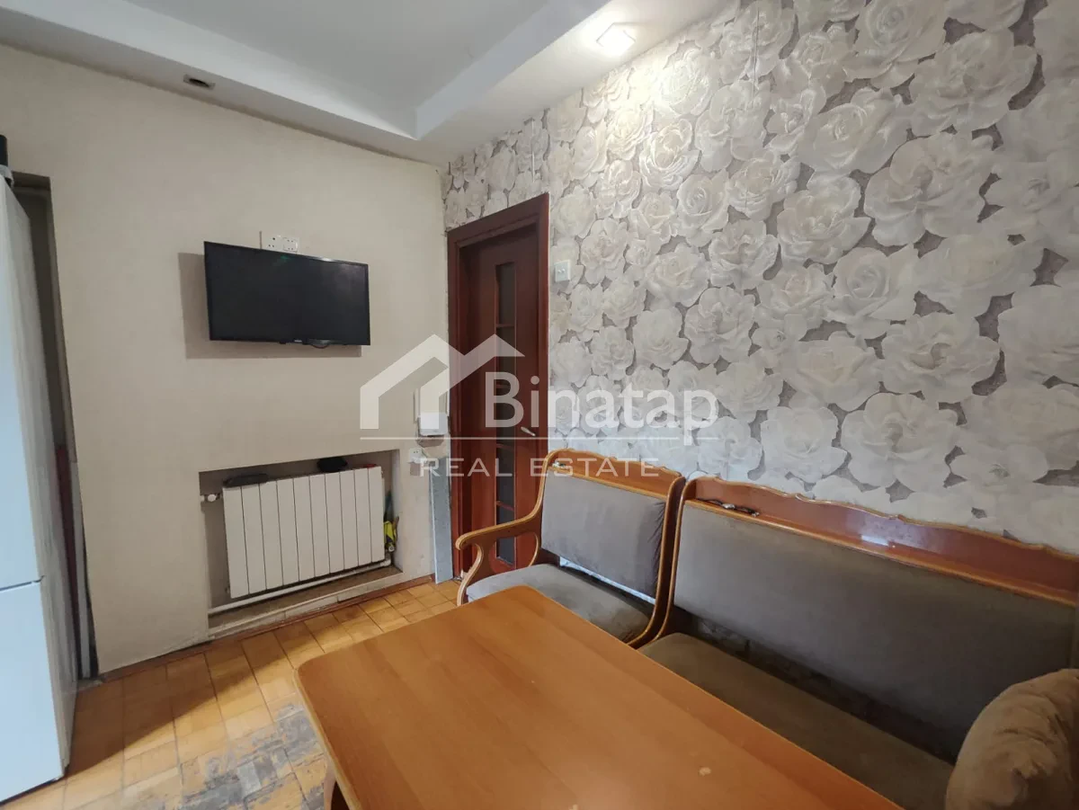 Satılır 2 otaqlı köhnə tikili 57 m², İçərişəhər metrosu, Səbail rayonu — Mənzil, Bakı (4)