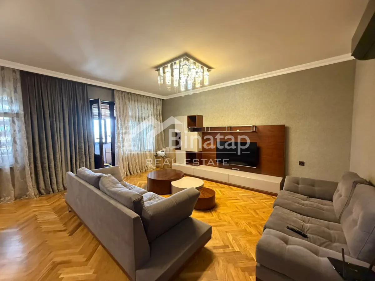 Satılır 4 otaqlı köhnə tikili 90 m², Bakıxanov qəsəbəsi, Sabunçu rayonu — Mənzil, Bakı (2)