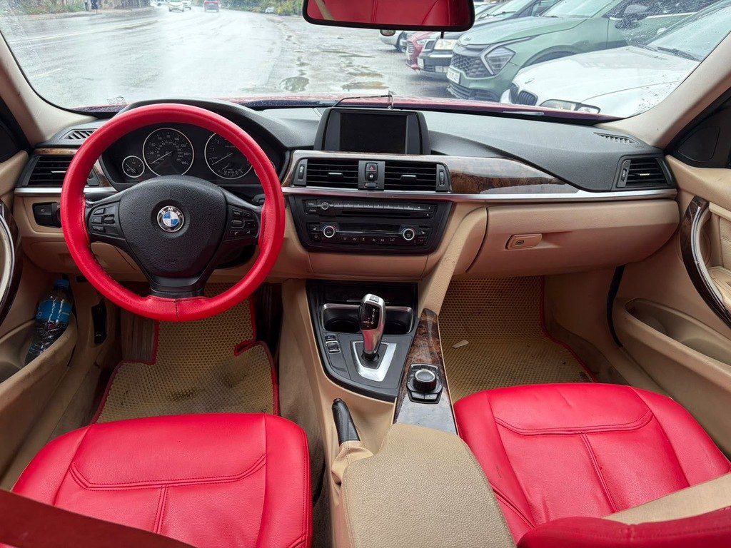 BMW 320, 2.0 L, 2014 il, 152 800 km — Avtomobillər, Bakı (2)