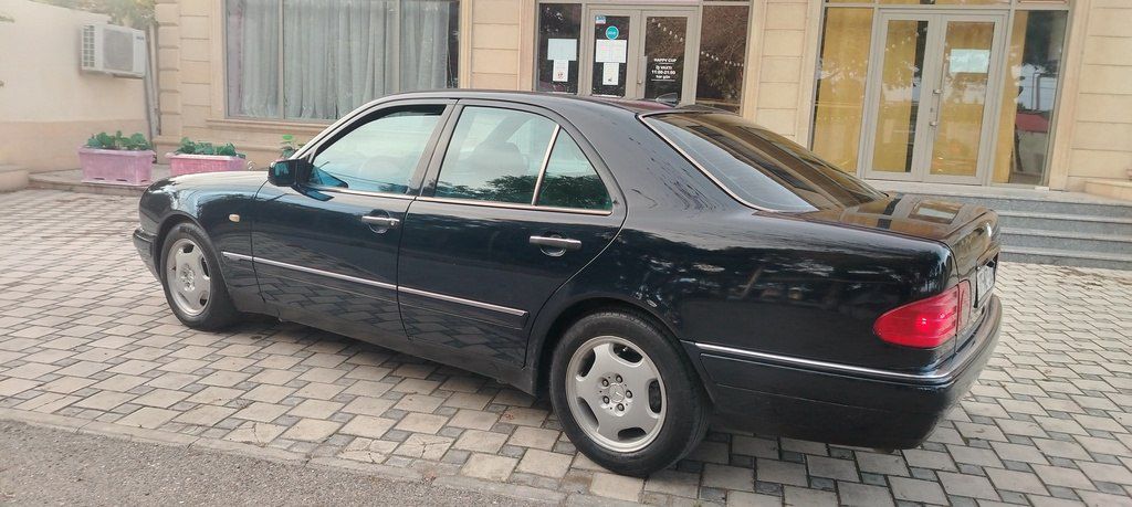Mercedes E 240, 2.4 L, 1998 il, 328 710 km 77-NZ-349 — Avtomobillər, Bakı (10)